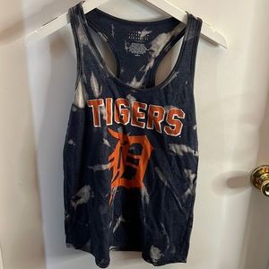 Detroit Tigers tank